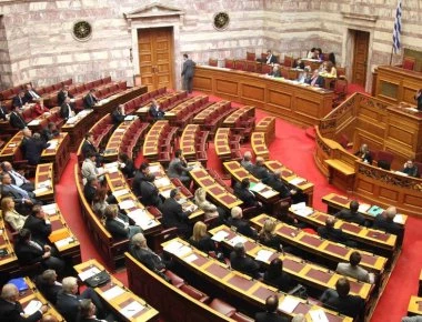 Κίνδυνος κατασχέσεων για 1.750.000 φορολογουμένους - Κύμα ληξιπρόθεσμων